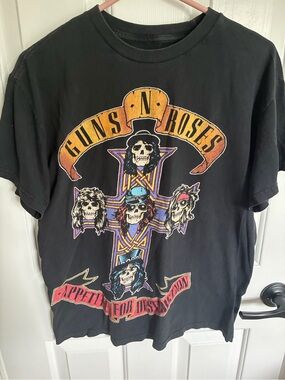 Guns N' Roses Black 'Appetite for Destruction' Graphic Tee Medium